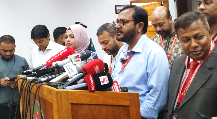 ভোটে আইন-শৃঙ্খলা রক্ষায় স্কুলের ছাত্রদের নিয়োগ চায় এবি পার্টি